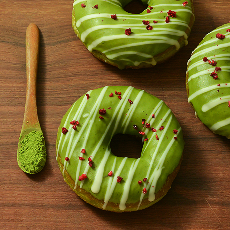 彩り鮮やか ! 抹茶ドーナツ
