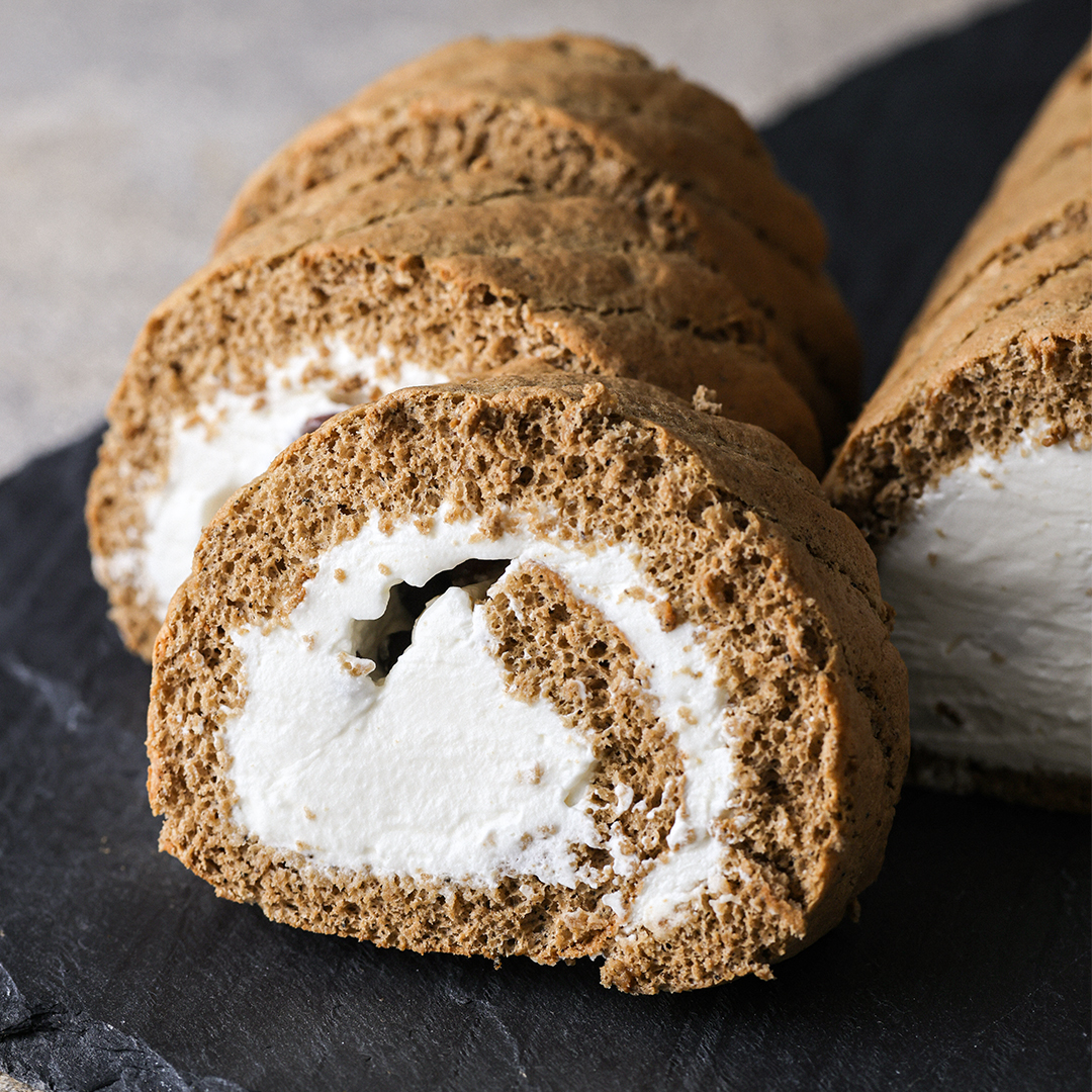 宝笠ドゥノールで作る!しっとりほうじ茶ロール