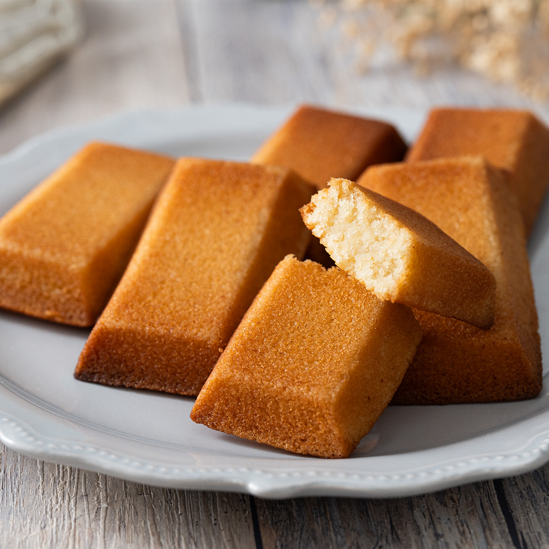 バターたっぷり!香ばしフィナンシェ