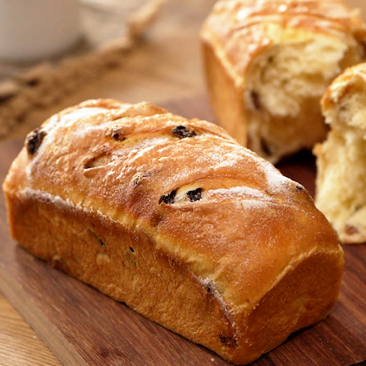基本のレーズンブレッド