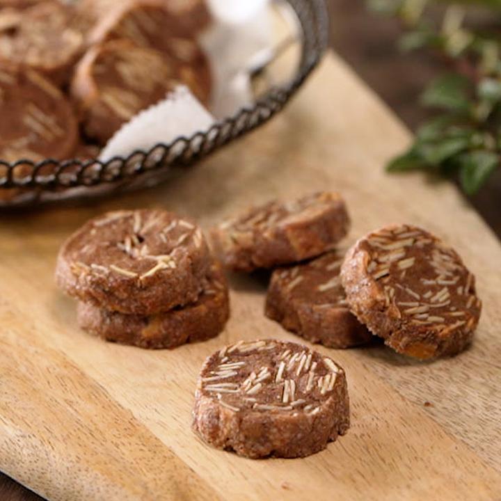 素朴なアーモンドクッキー