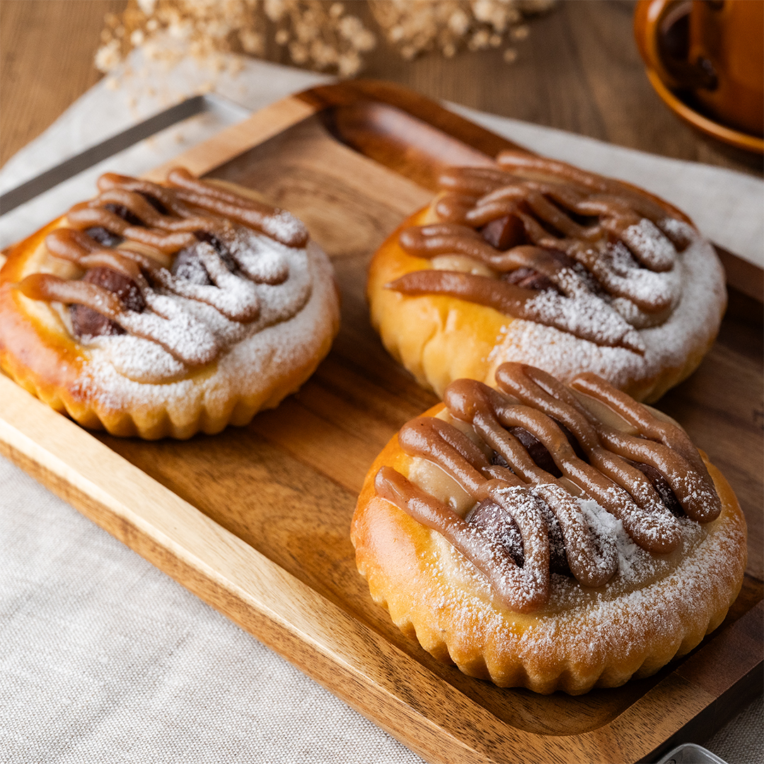 栗のクリームパン