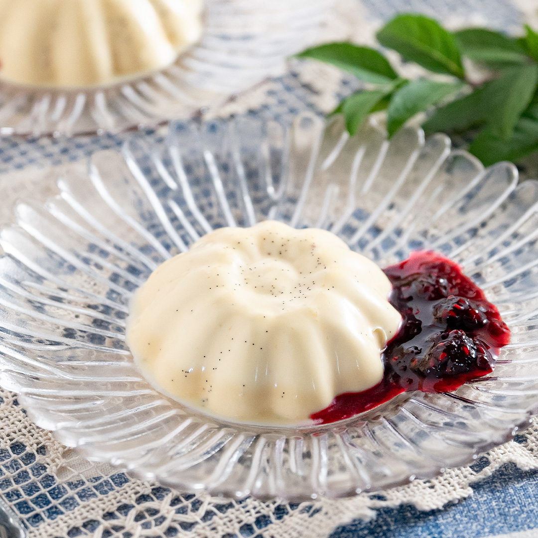 基本のババロア～4種のベリーソース添え～