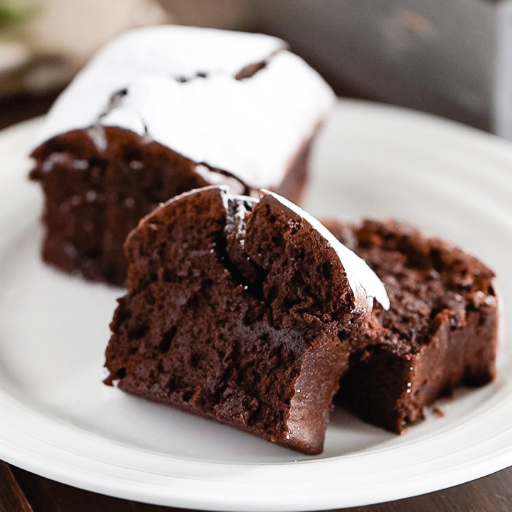 濃厚生チョコケーキ