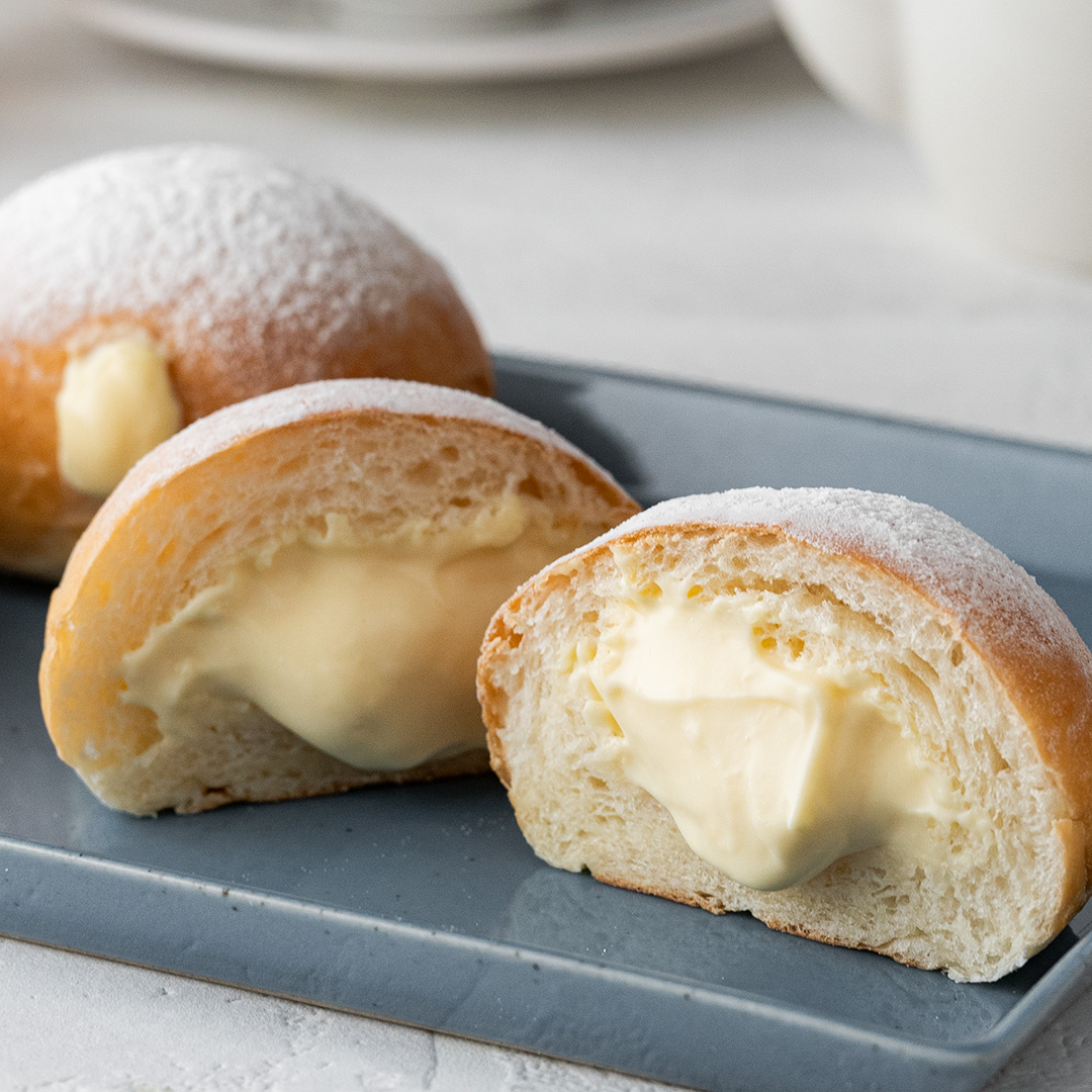 ふんわりチーズクリームパン