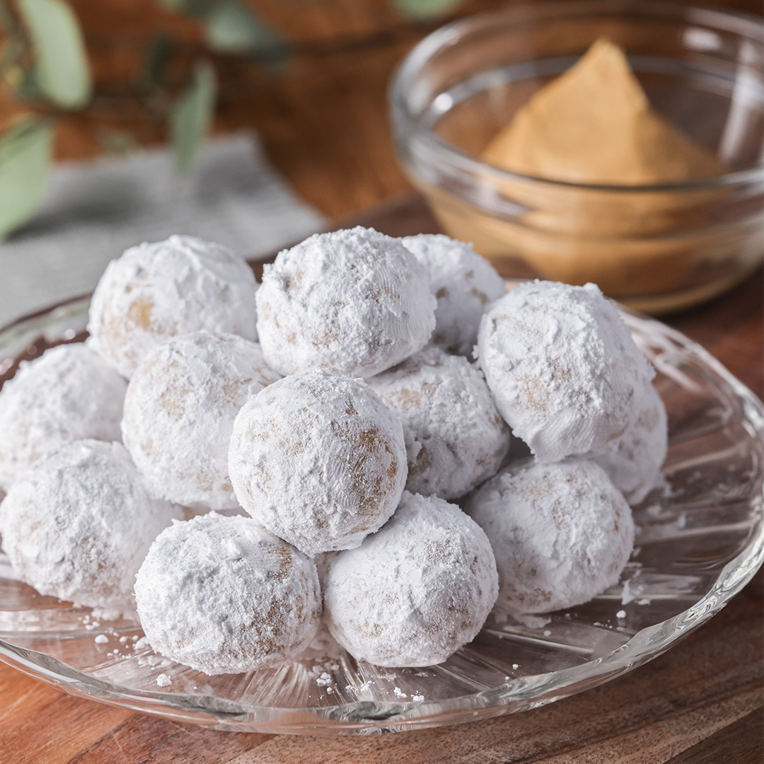 黒みつきな粉クリームで作る簡単スノーボール