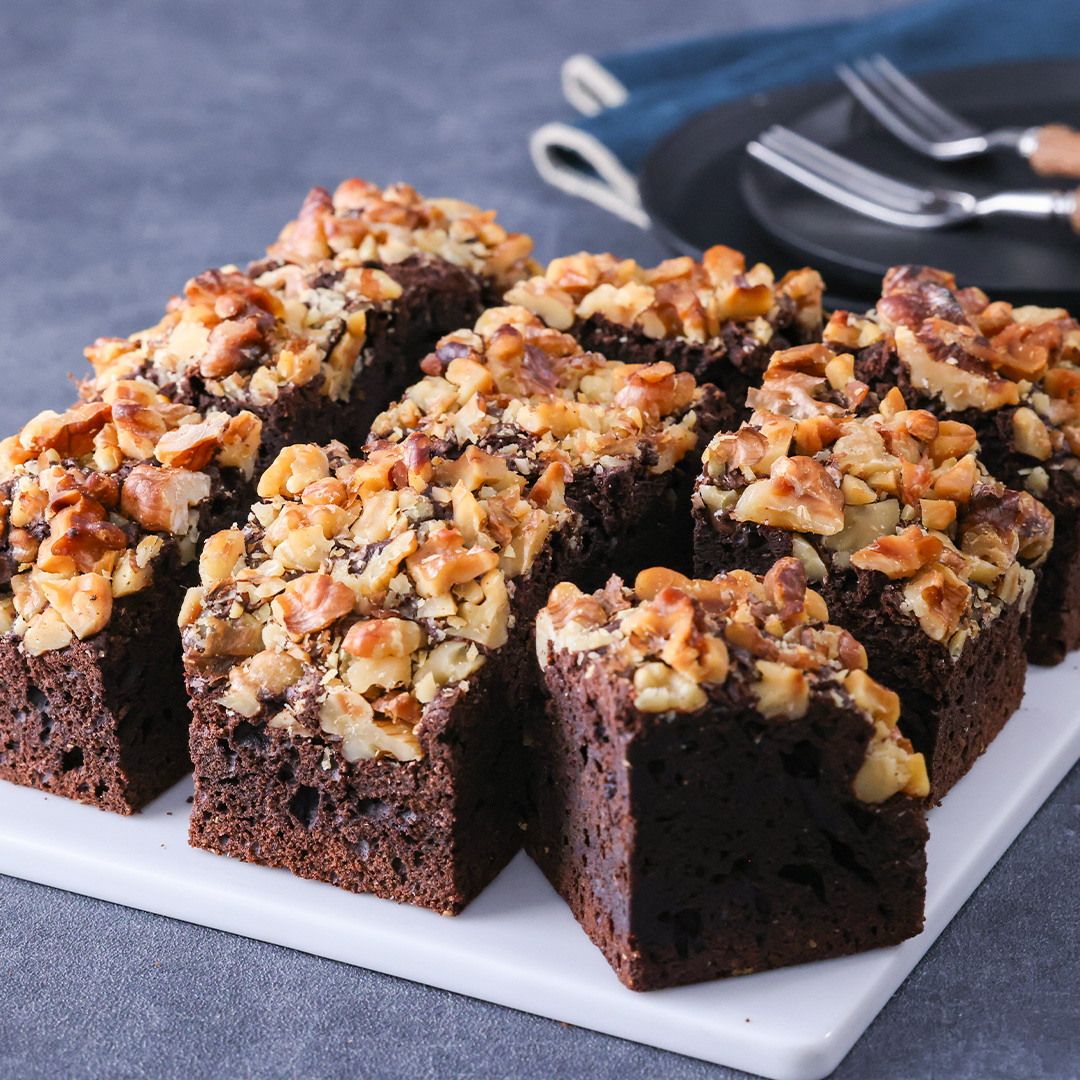 コンパウンドチョコレートで作る!クルミたっぷり厚焼きブラウニー