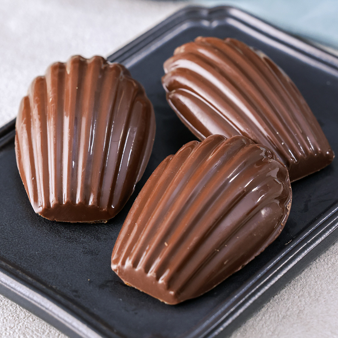 コンパウンドチョコレートで作る!ミルクチョコレートマドレーヌ