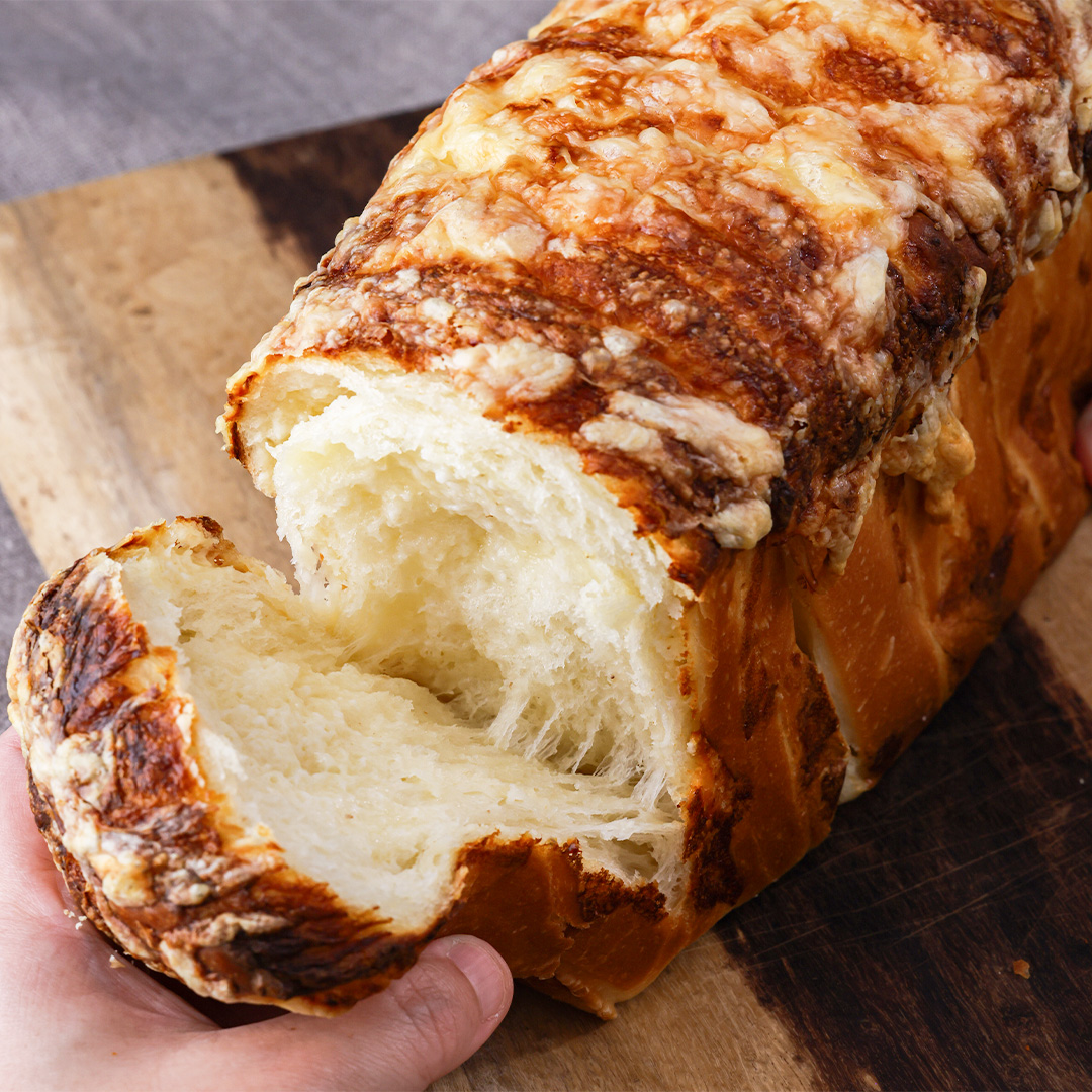 グラタン食パン