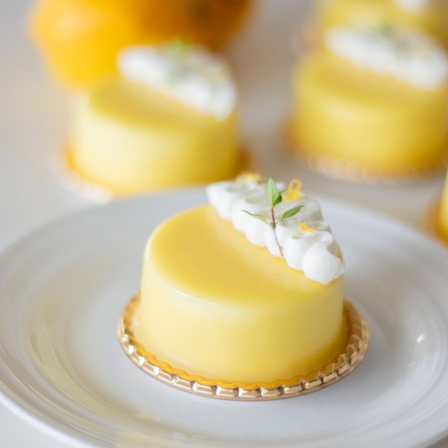 レモン香るホワイトチョコレートのムース