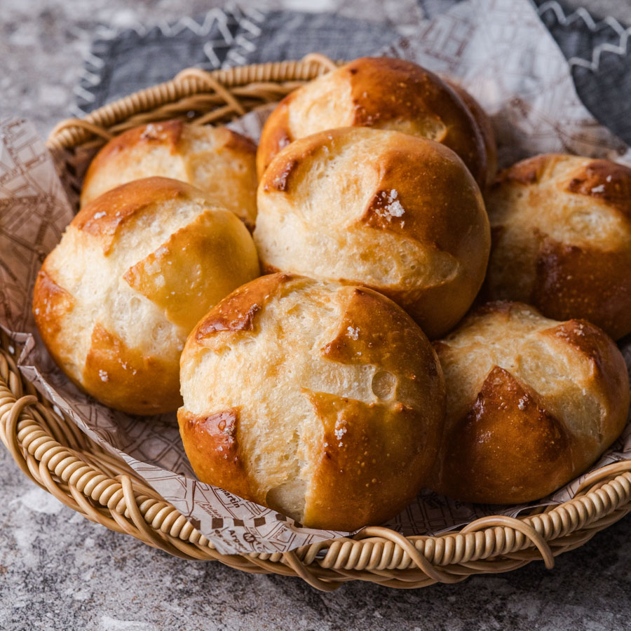 ニシノカオリで作る!塩バタープチパン