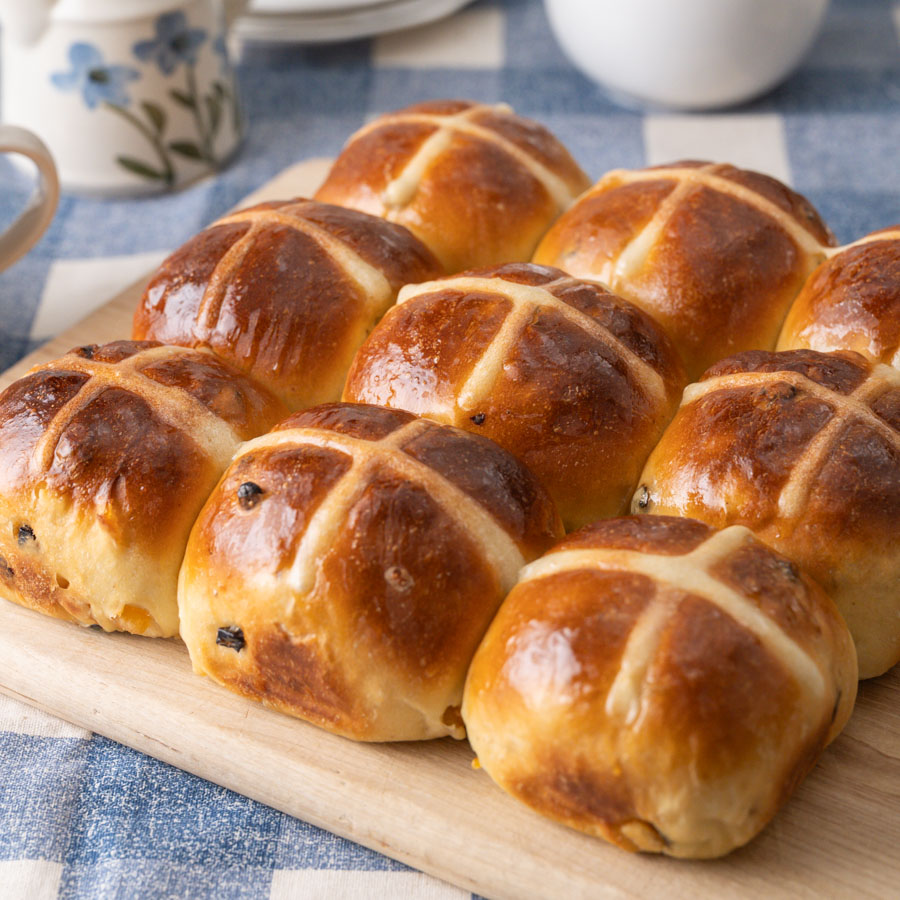 基本のホットクロスバンズ