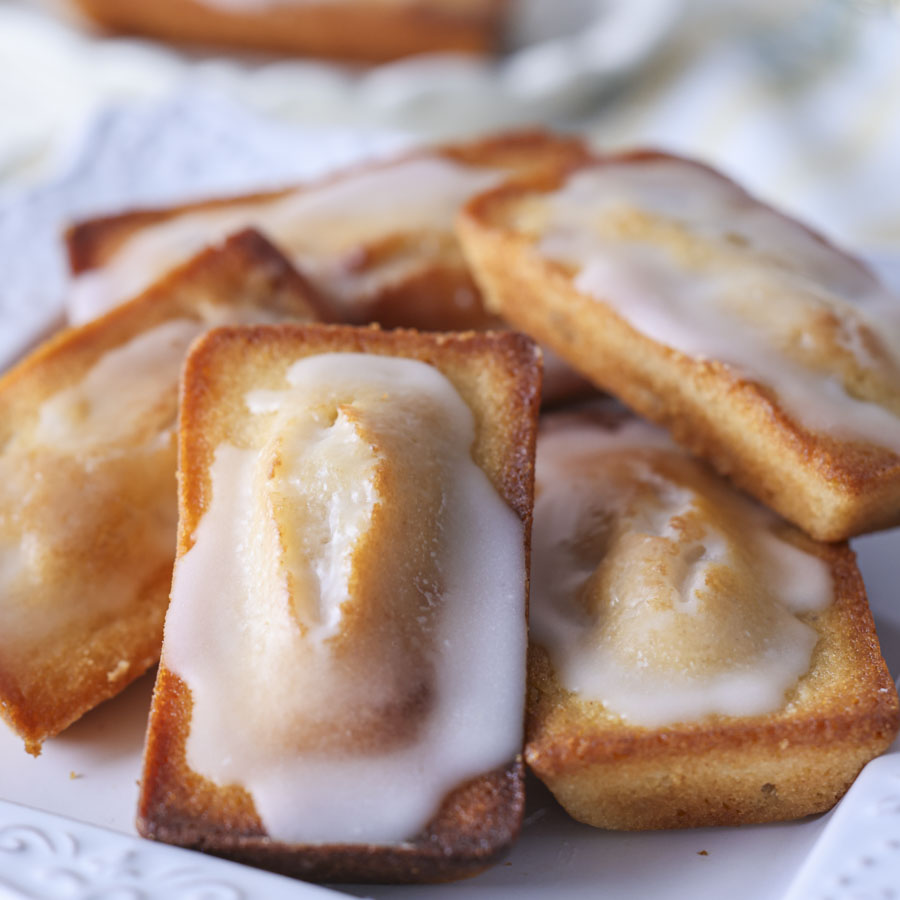 深めフィナンシェ型で作る　レモンフィナンシェ