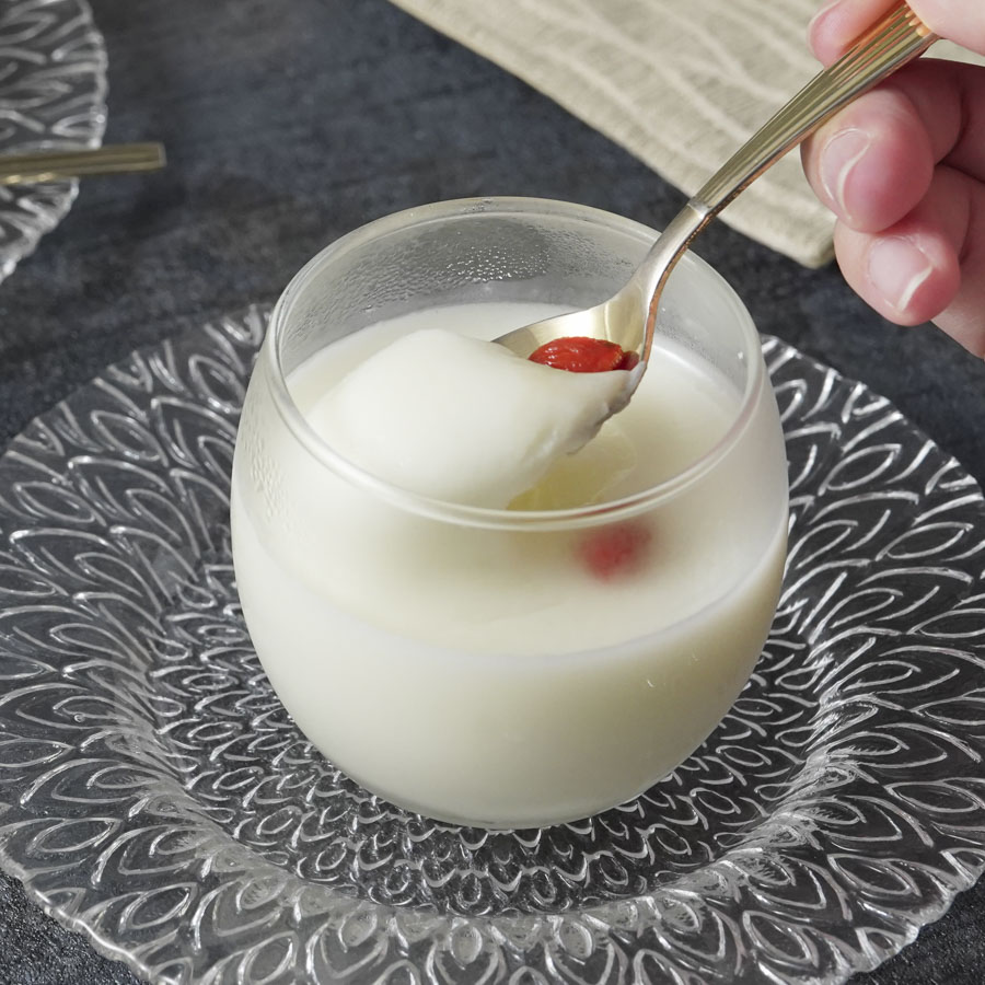 もちのびで作る!のびる杏仁豆腐