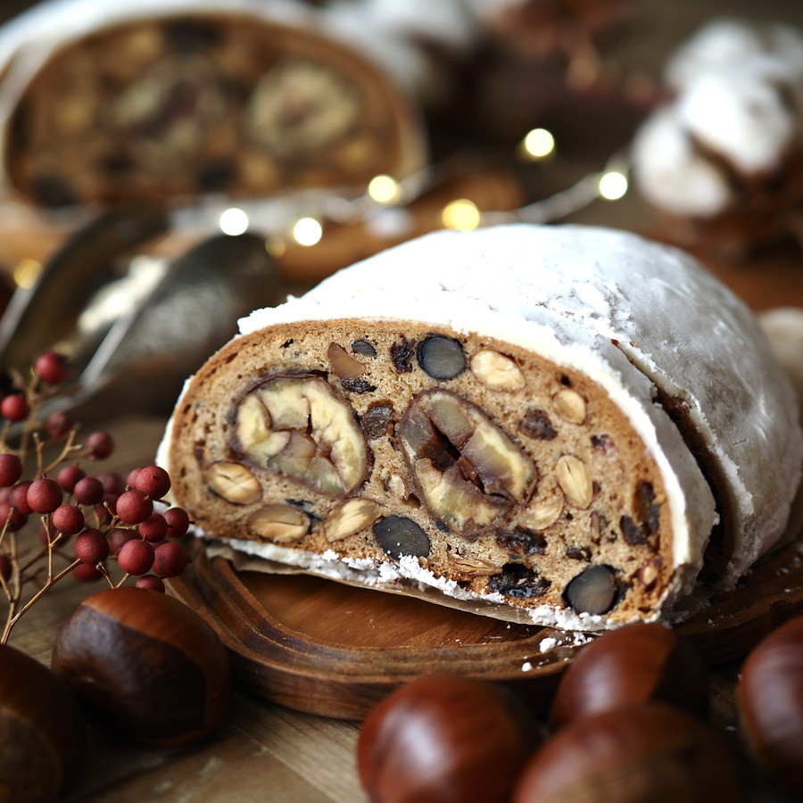 和を楽しむシュトーレン