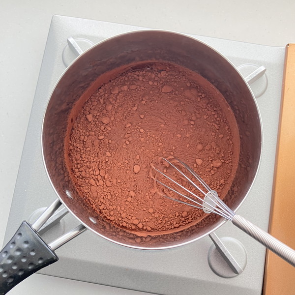 15　グラサージュ・ショコラを作る