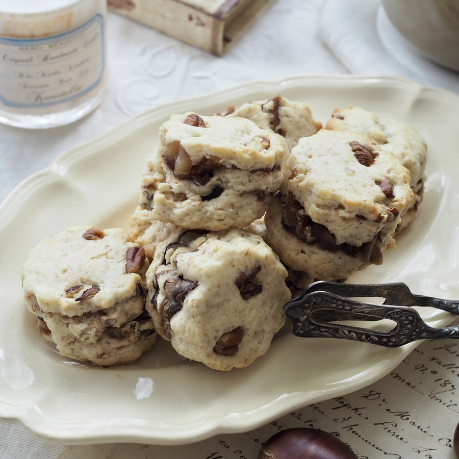 栗とナッツの全粒粉スコーン