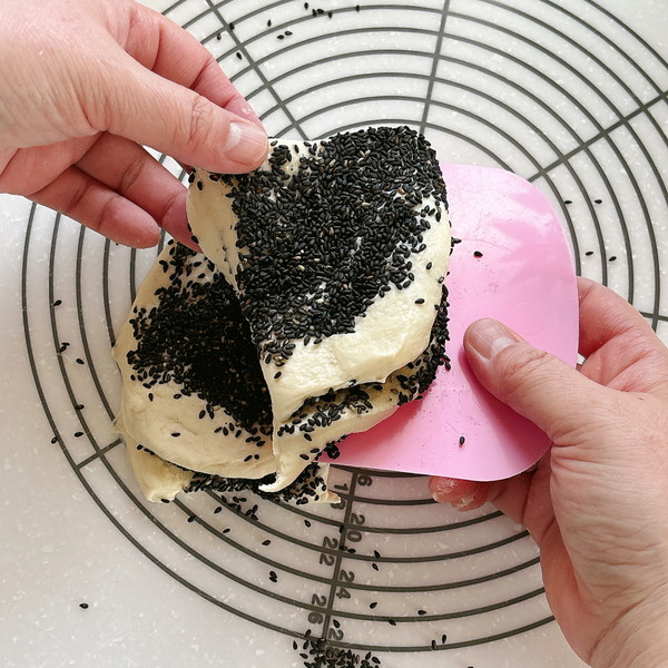 5　ごまを入れる