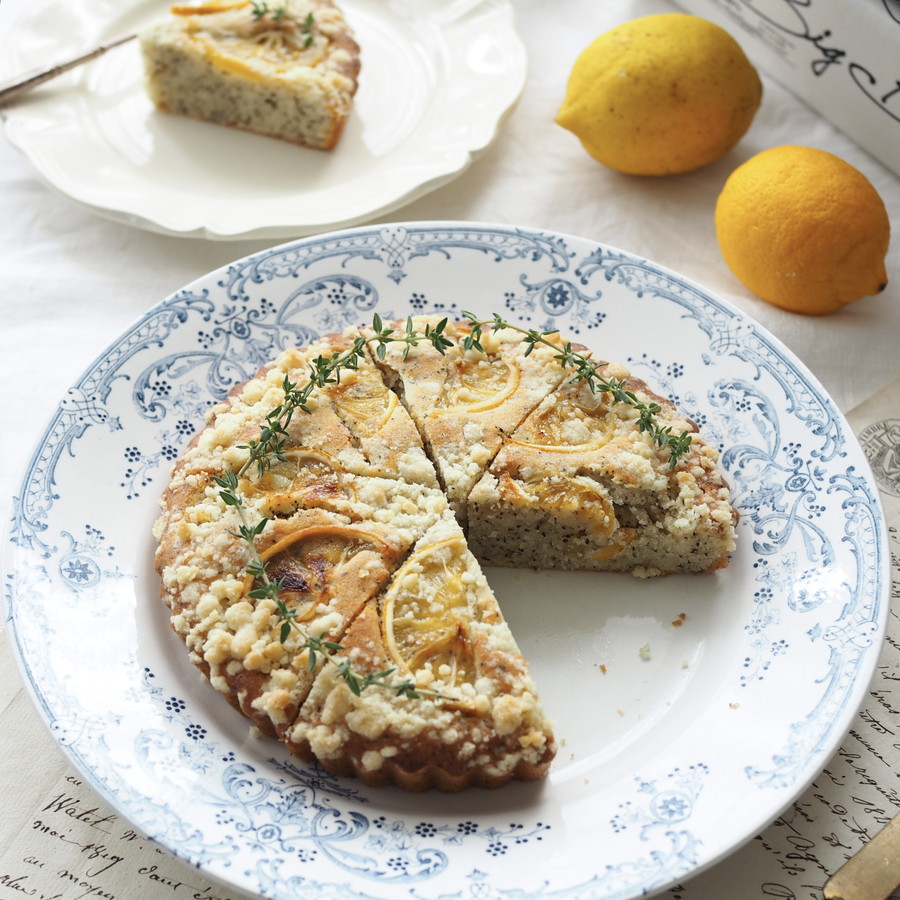 タルト型で焼く　レモンティーフィナンシェケーキ