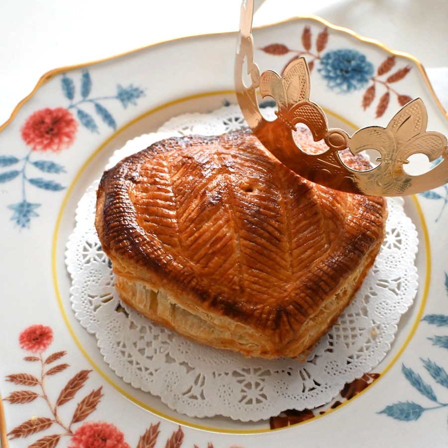 ハート型で作る　黒糖のガレット・デ・ロワ
