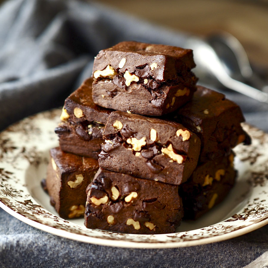 チョコ尽くしのザックザクスコーン