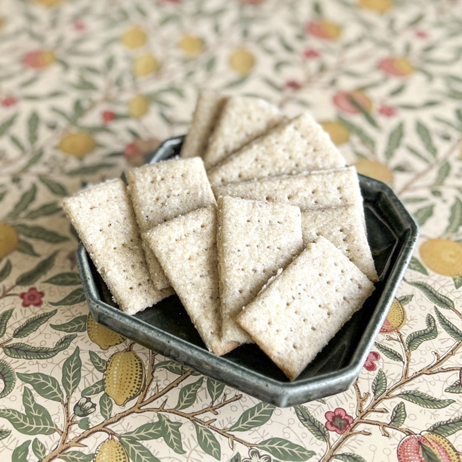 タイガーナッツのクリスプブレッド