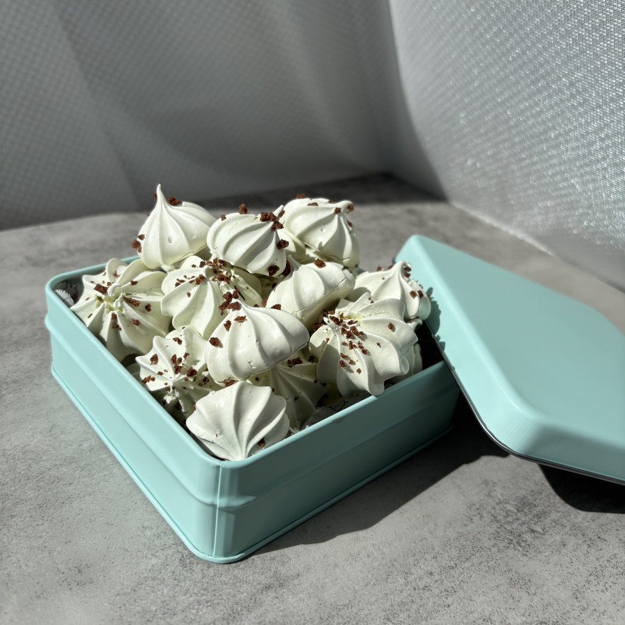 チョコミントのメレンゲクッキー