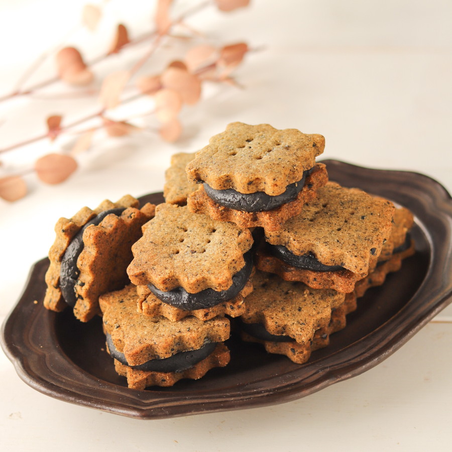 【グルテンフリー】ごまづくしのバターサンドクッキー