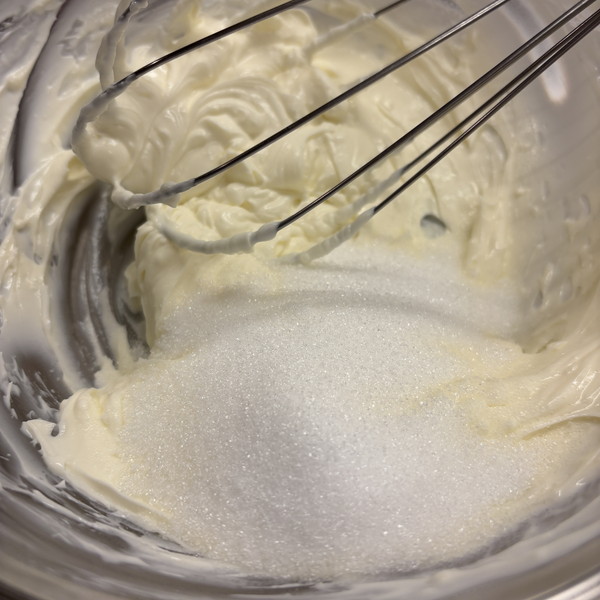 4　レアチーズ生地