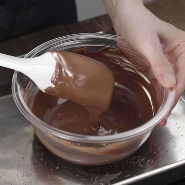 8　コーティング用ショコラ