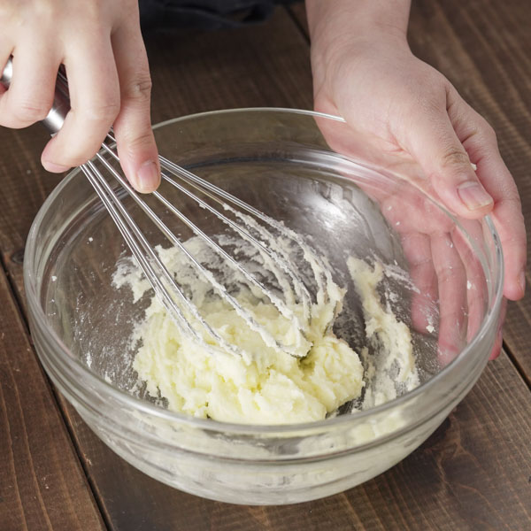 1　ドーナツ生地