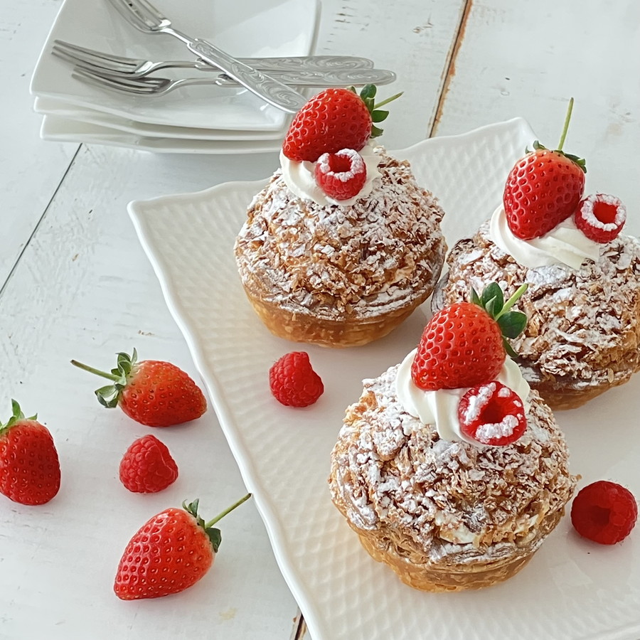 コアントロー香る いちごのクリームパイ