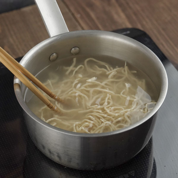 1　ジャージャー麺