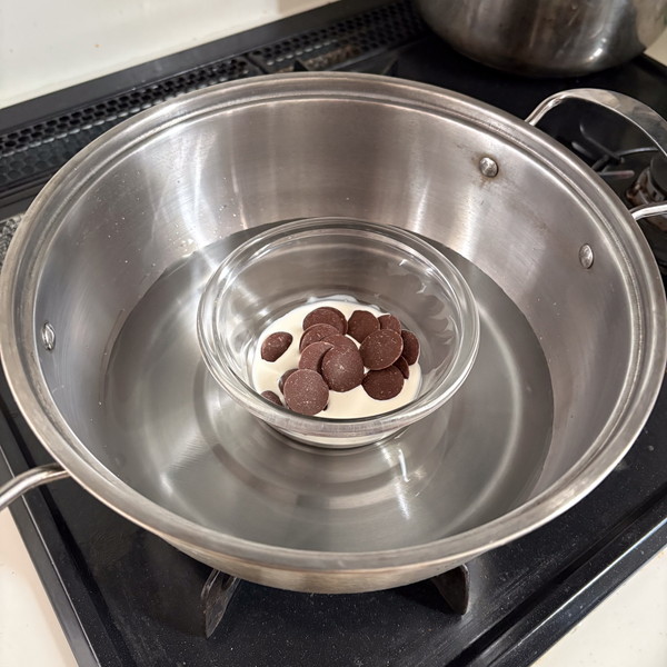4　生チョコを作る