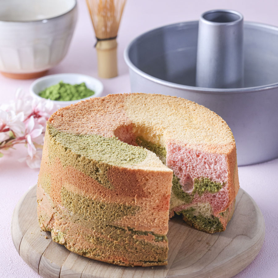 桜と抹茶のシフォンケーキ