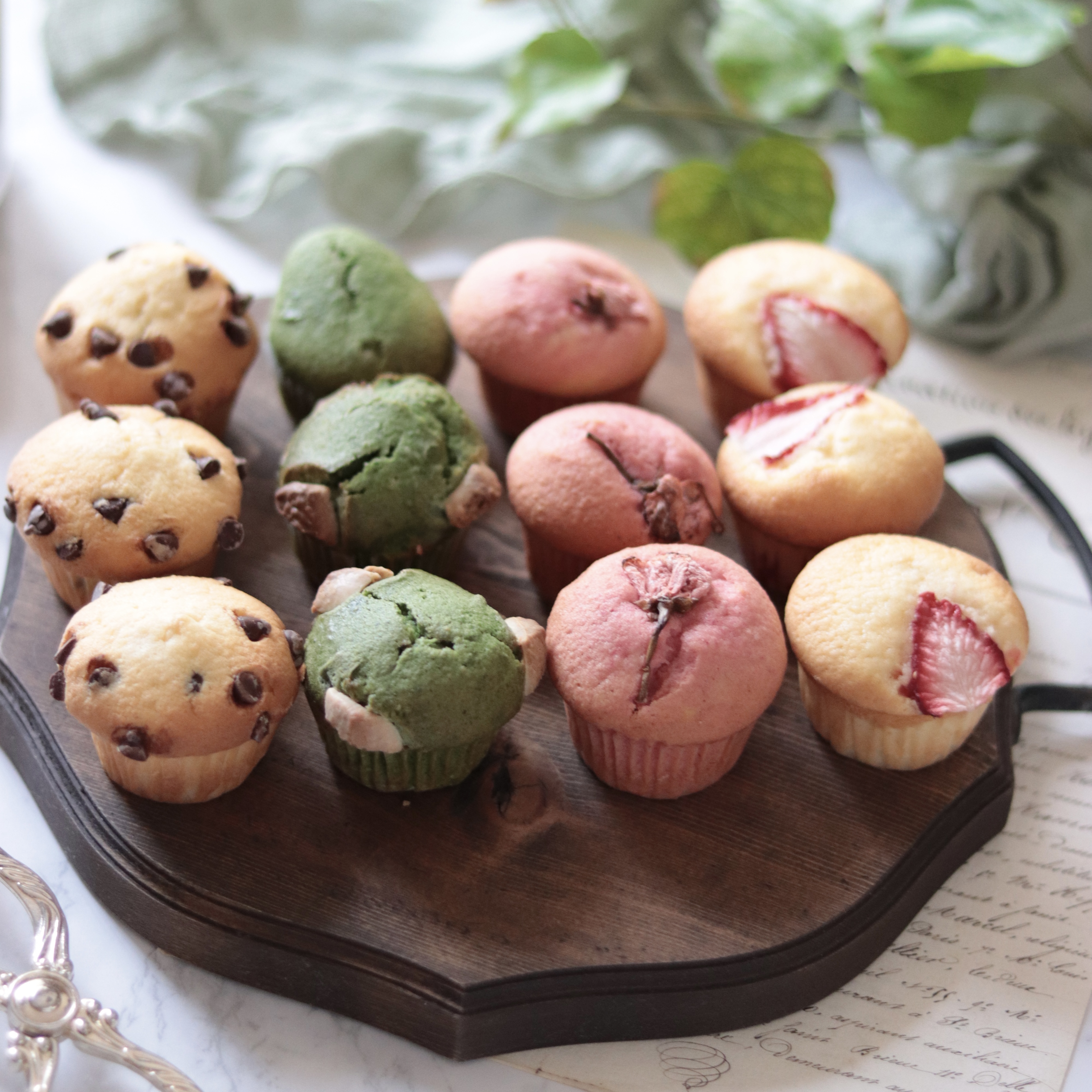 プレゼントにもおすすめ!1つの生地から4色ミニマフィン