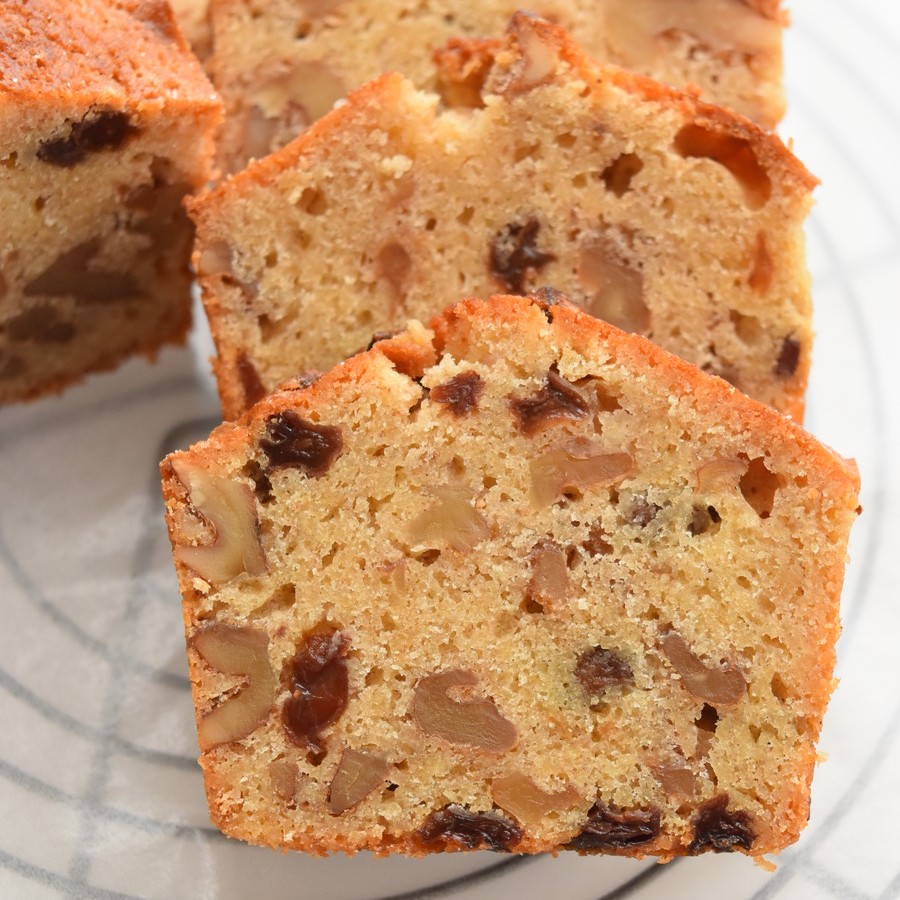 大人の味わい　ラム酒香るレーズンとクルミのパウンドケーキ