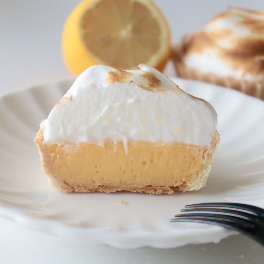 焼成済パイタルトで簡単!ミニレモンパイ