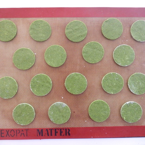 7　クッキー生地の型抜き