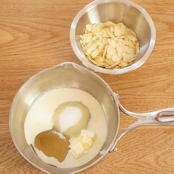 6　キャラメルアーモンド