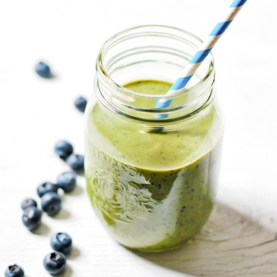 ブルーベリーグリーンティースムージー