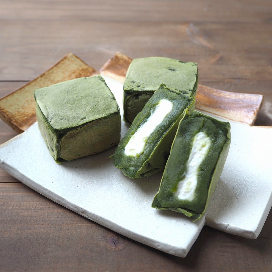濃厚抹茶のクリームチーズきんつば