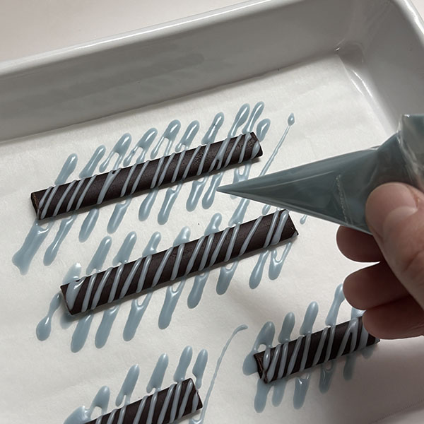 1　飾り用チョコ