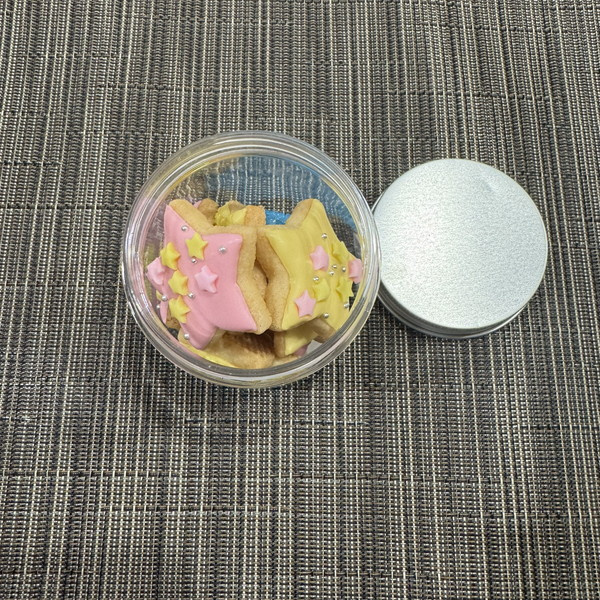 ②