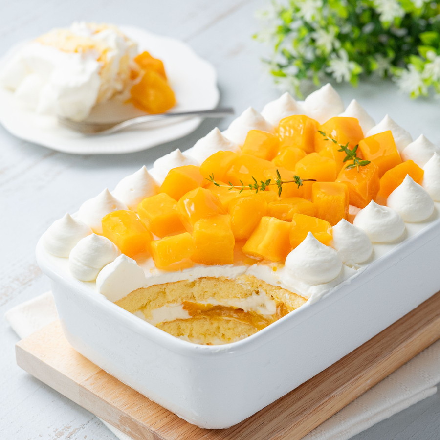 冷凍スポンジシートで簡単!マンゴースコップケーキ