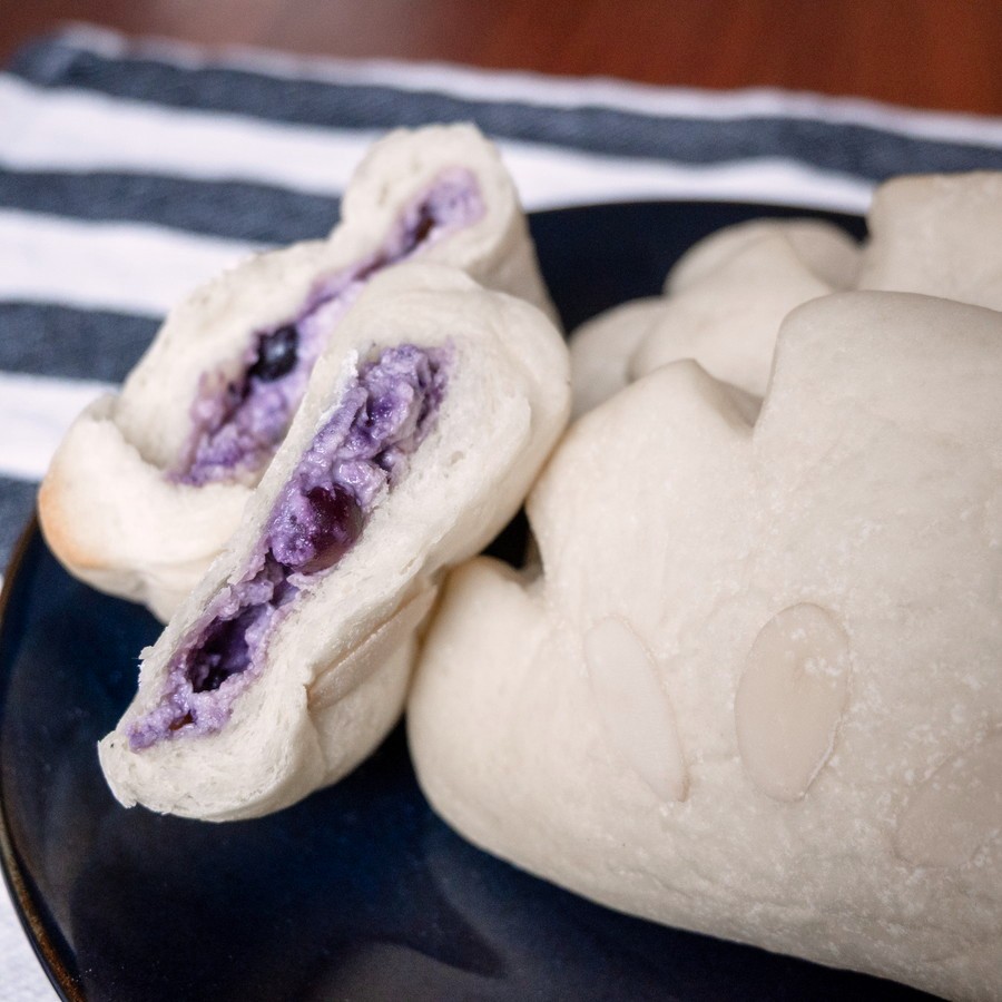 ブルーベリークリームチーズパン