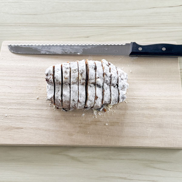 1　シュトーレンのカット