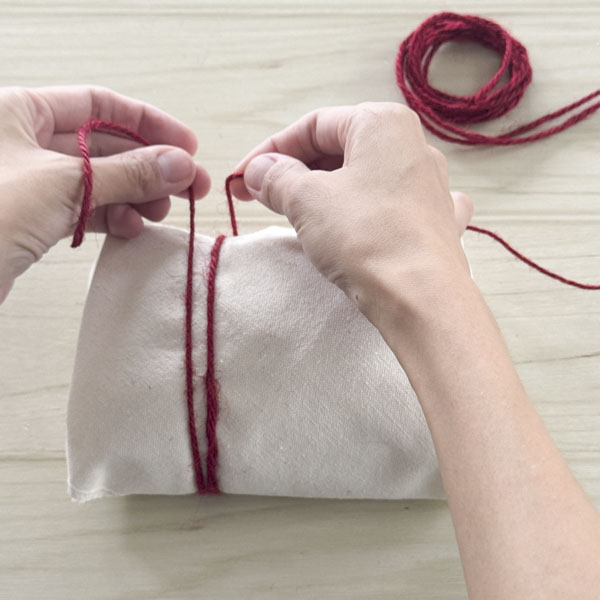 16　ジュートリボンラッピング