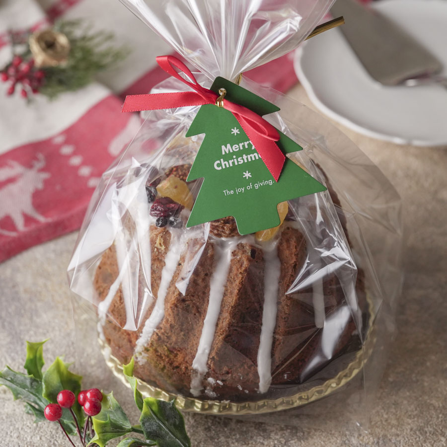 クリスマスワイヤータイがアクセントのパウンドケーキラッピング