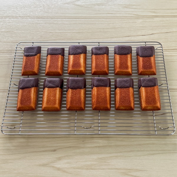 <お菓子について>